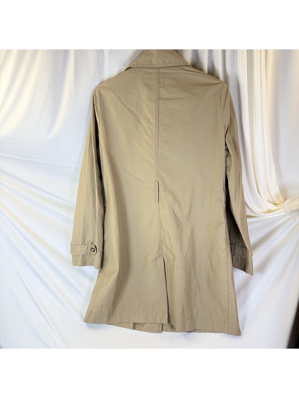 Gap Women's Beige Trench Coat Mid-Length Button Closure Pockets Size M - Picture 9 of 14